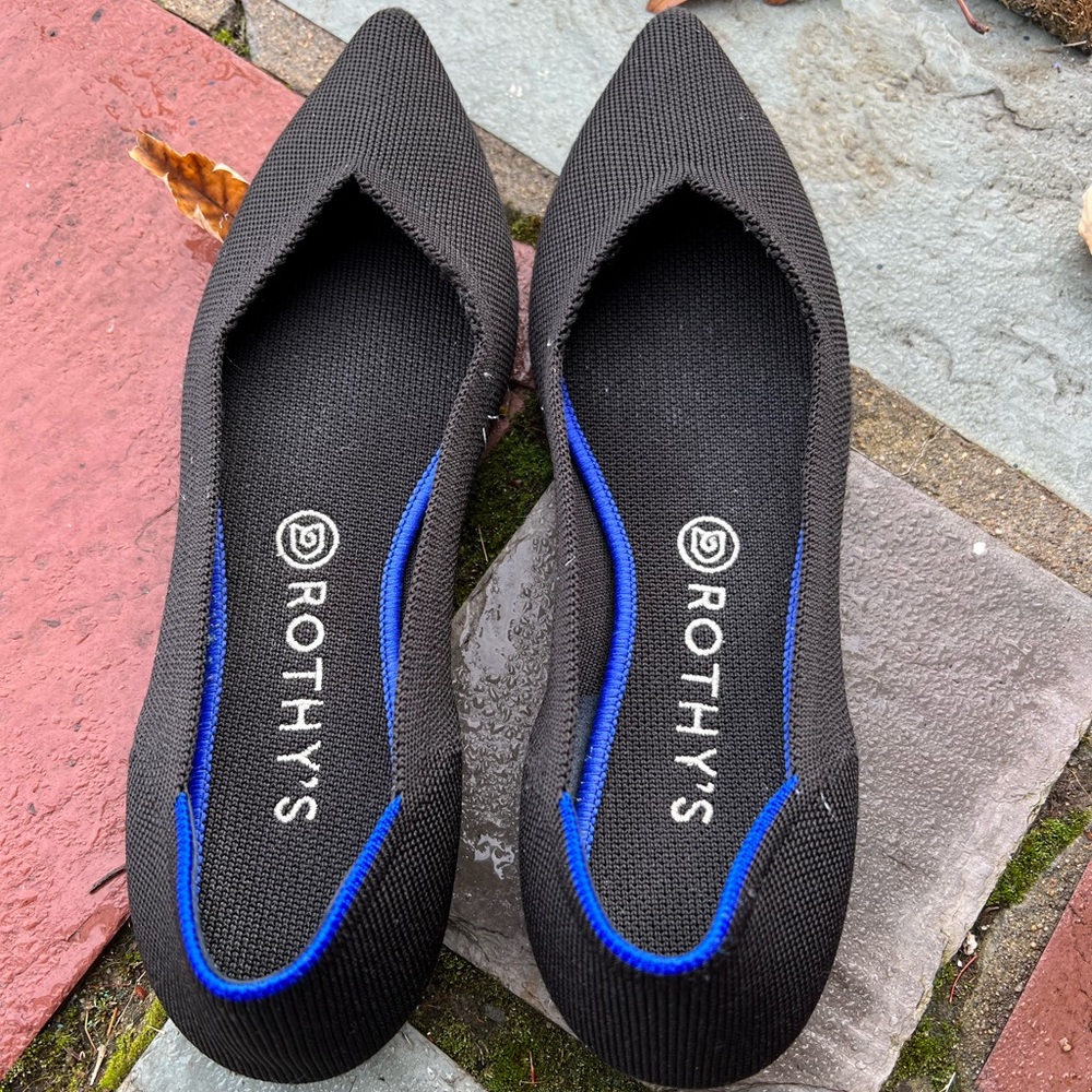 Rothy's black point 9.5